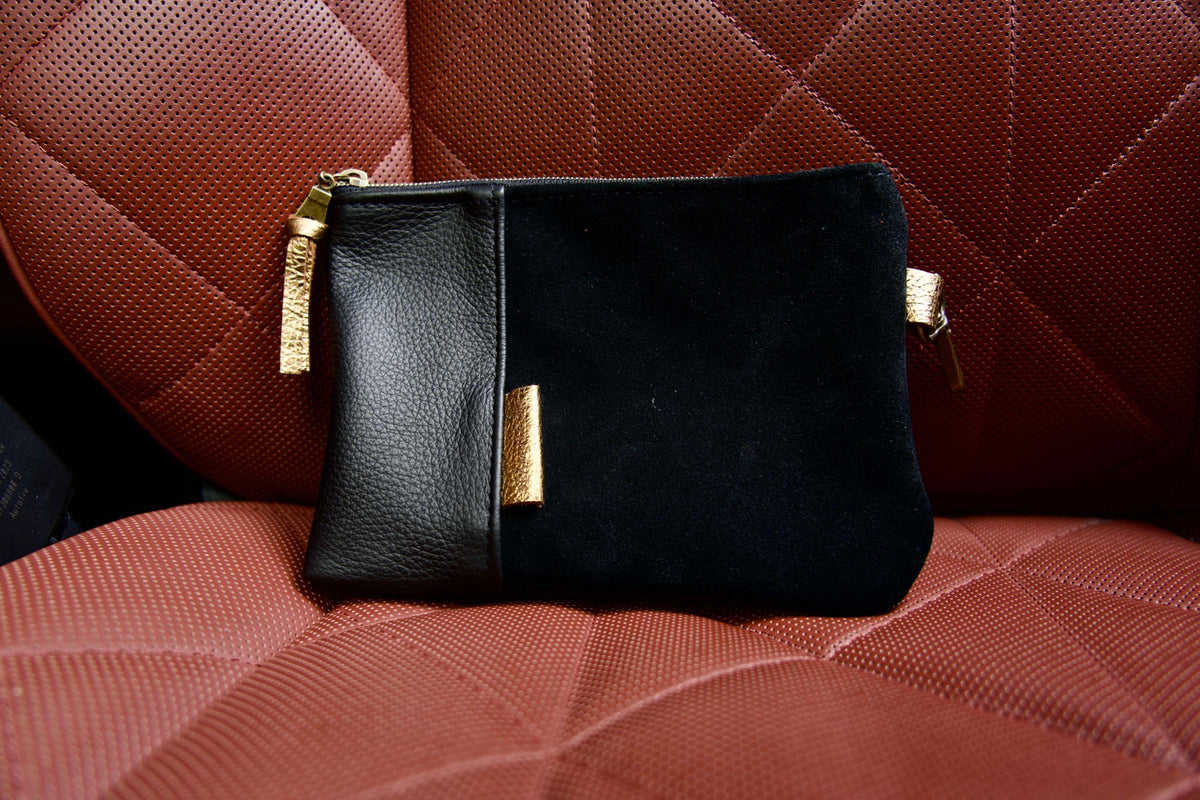 Black Tribeca Zippered Pouch